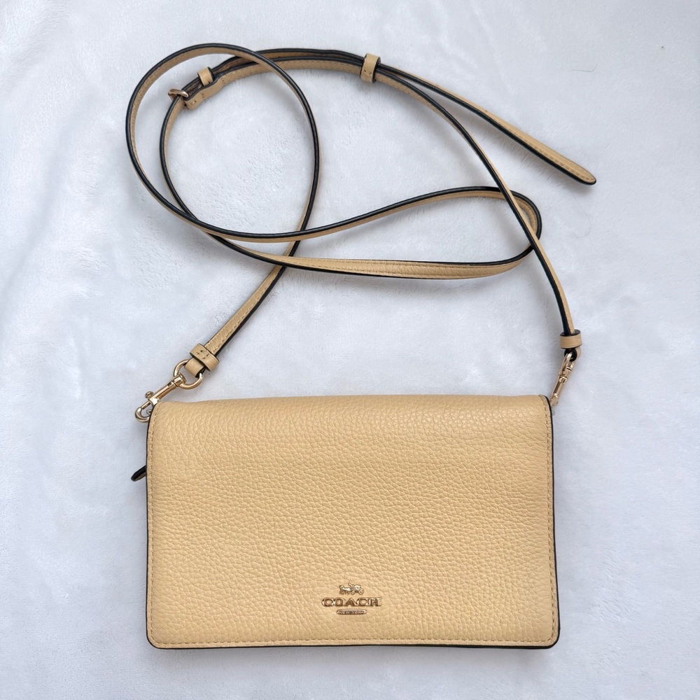 Coach Anna Fold Over Butter Yellow Leather Small Crossbody Wallet Purse 3037 EUC